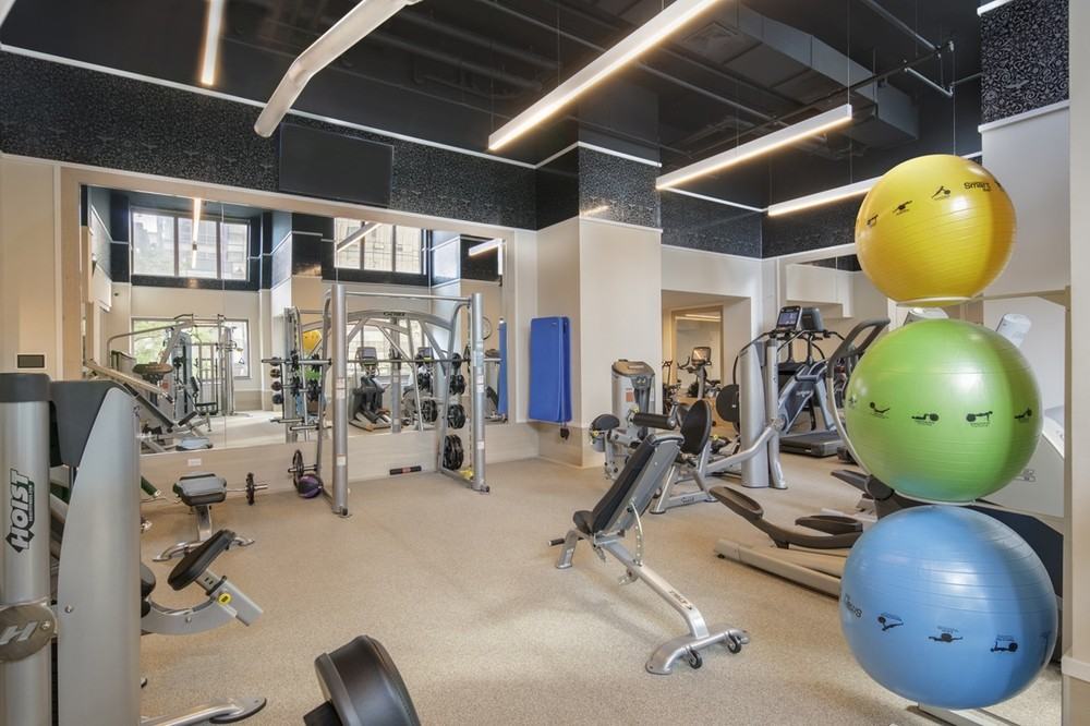 360 West 43rd Street - Photo 3 of 36