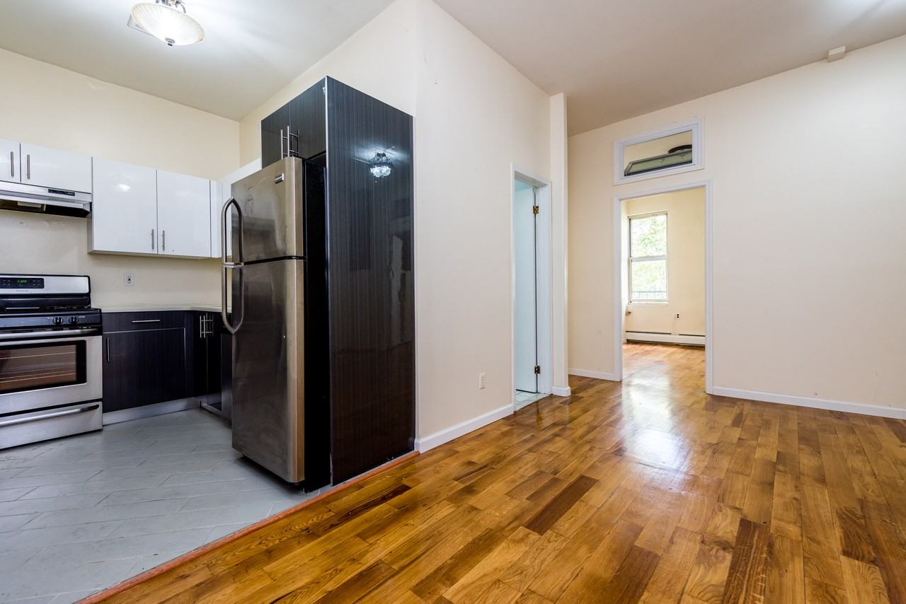 229 Jefferson Street #21VH