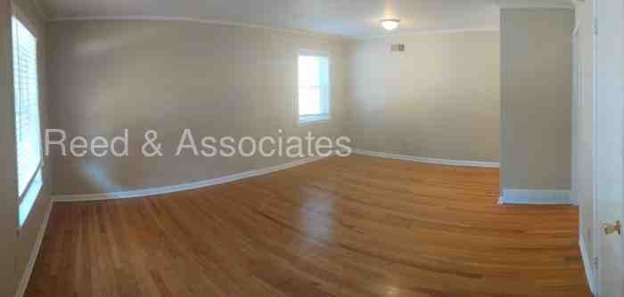 2868 Summerhurst St - Photo 3 of 15