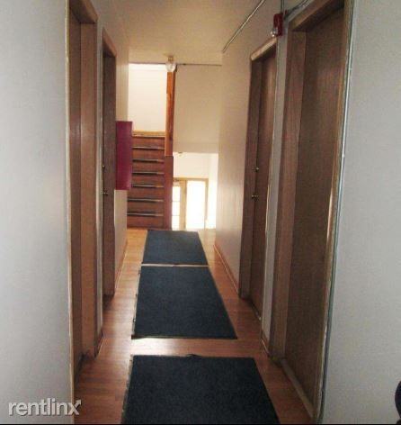 4501 Prescott Ave - Photo 3 of 3