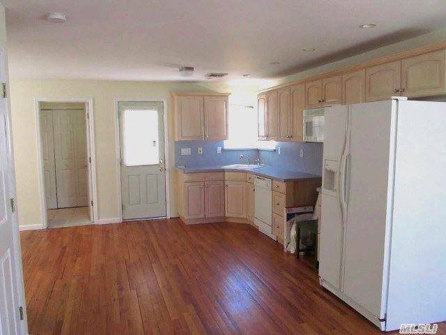 238 N 3rd St - Photo 2 of 6