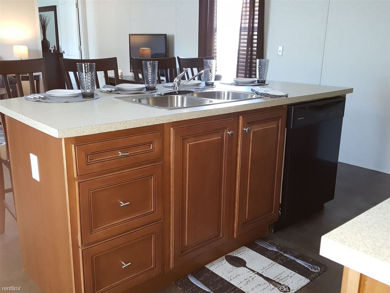 132 Piney Bend - Photo 2 of 20