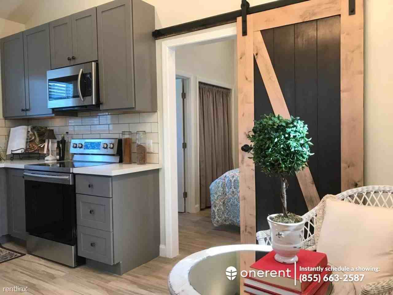 2445 Ohio Ave - Photo 3 of 15