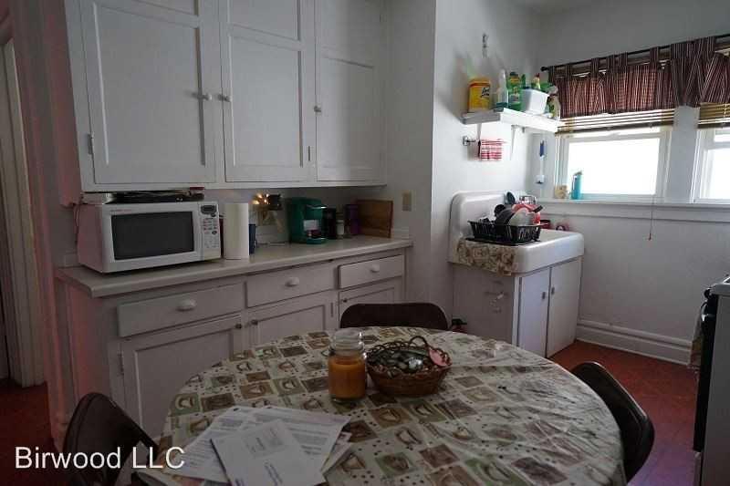 544-46 W. Mifflin St. - Photo 3 of 10