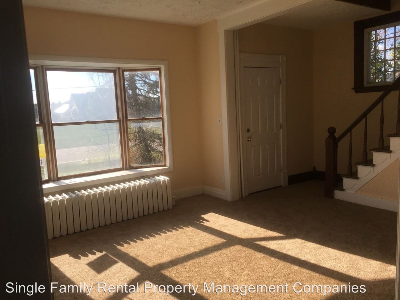 5101 Oakwood Rd - Photo 3 of 15