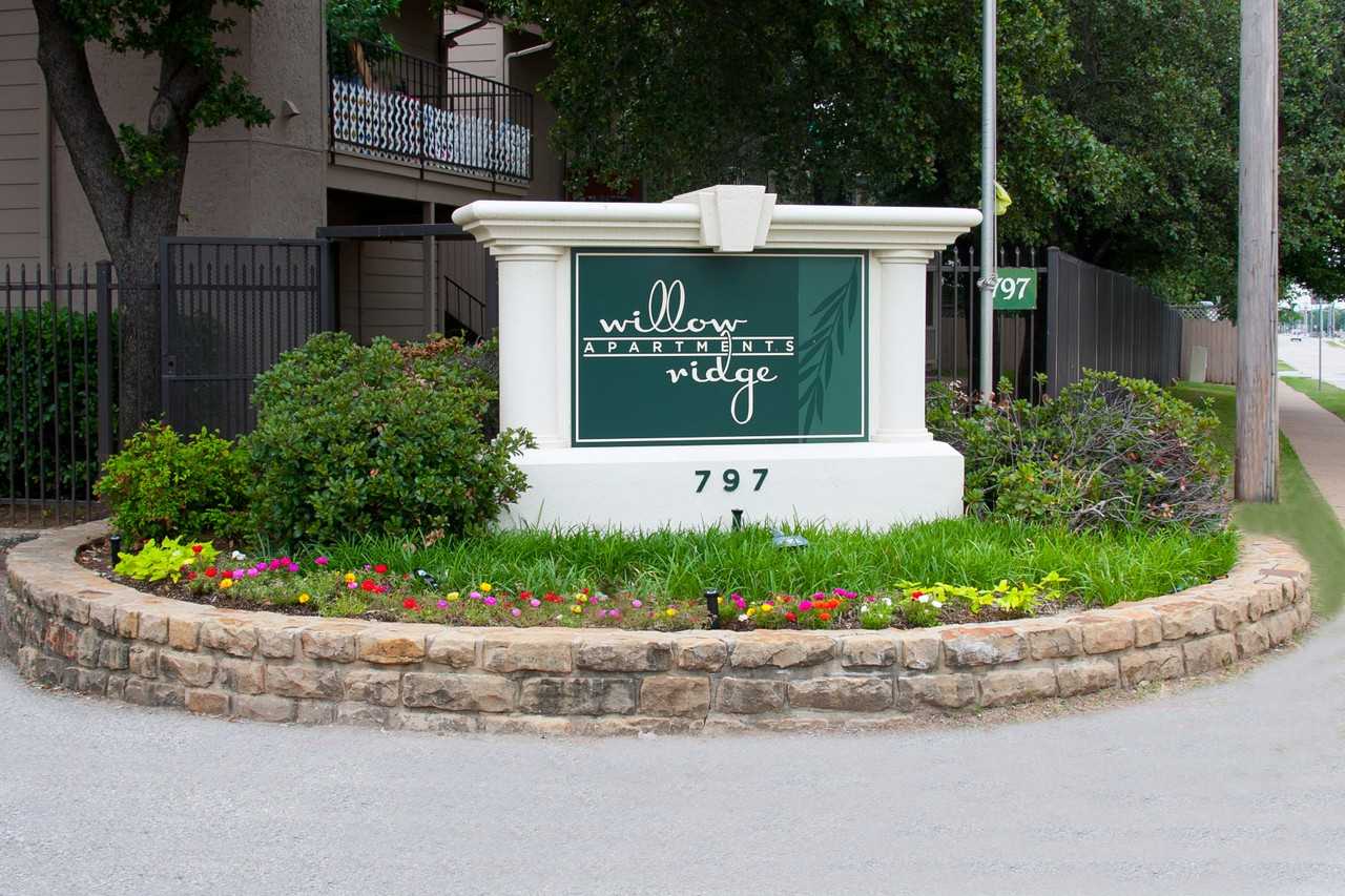 Willow Ridge Apartments - Photo 2 of 14