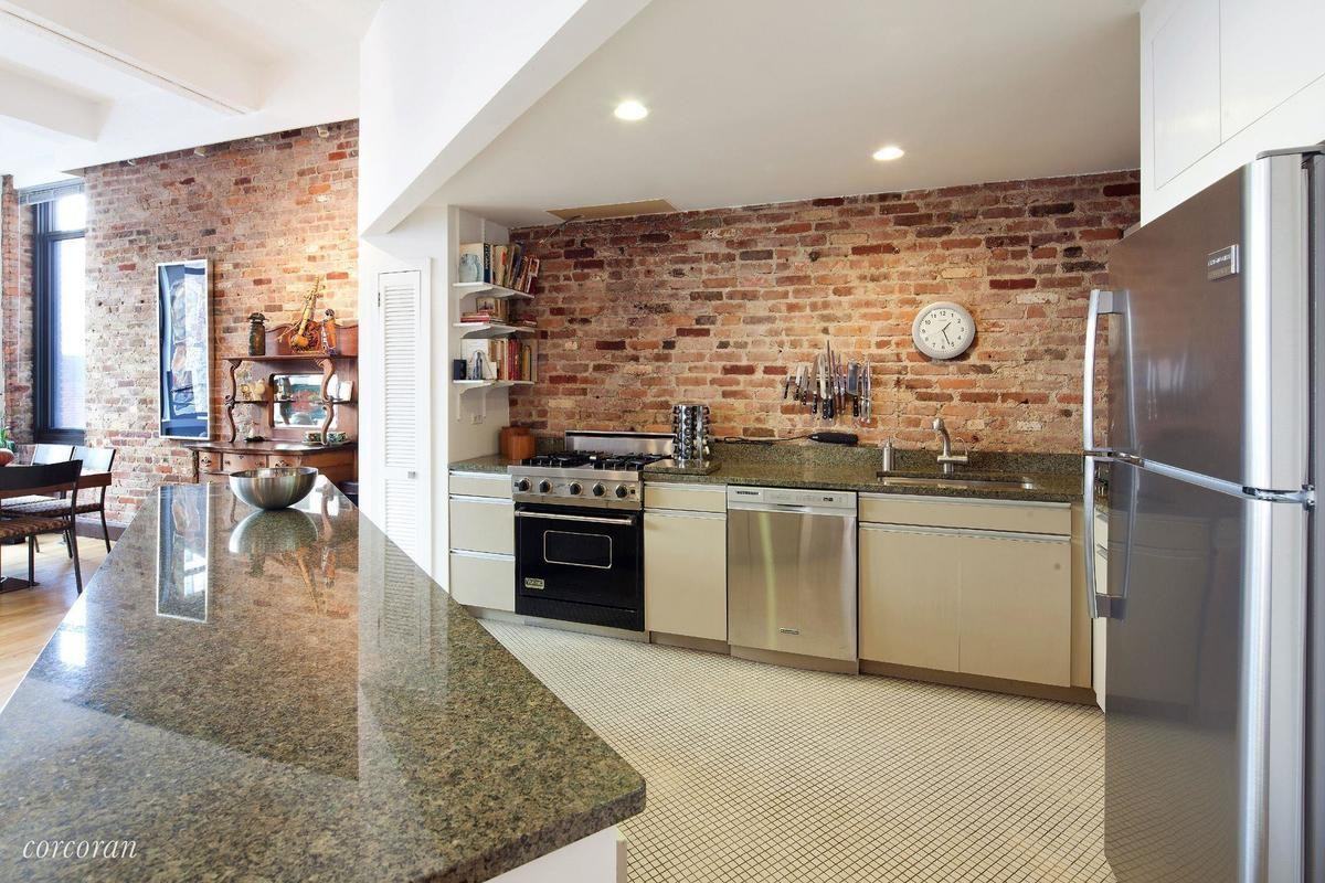 E 16 & Union Square E #4 - Photo 3 of 5