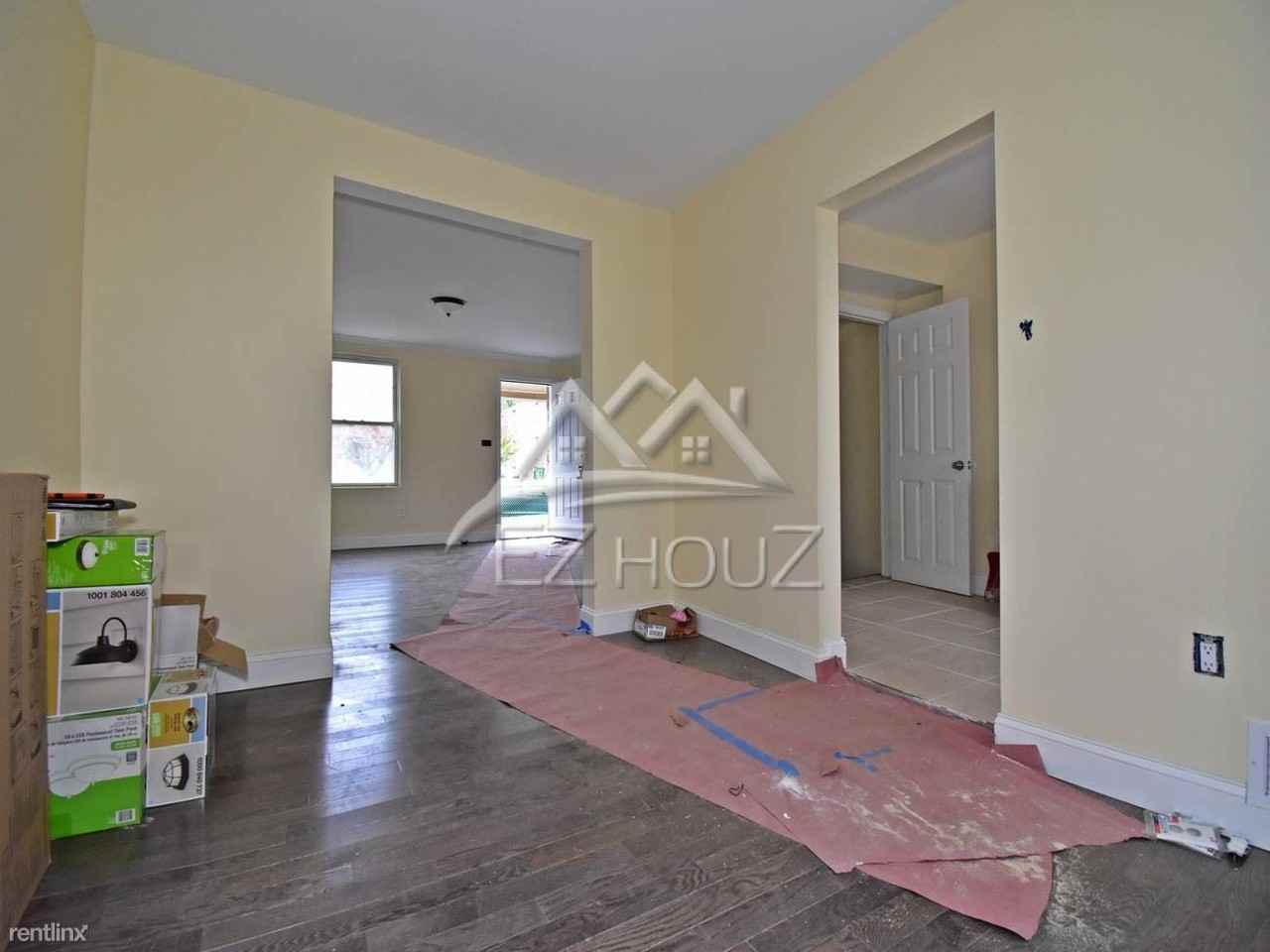 5113 Laurel Ave - Photo 3 of 13