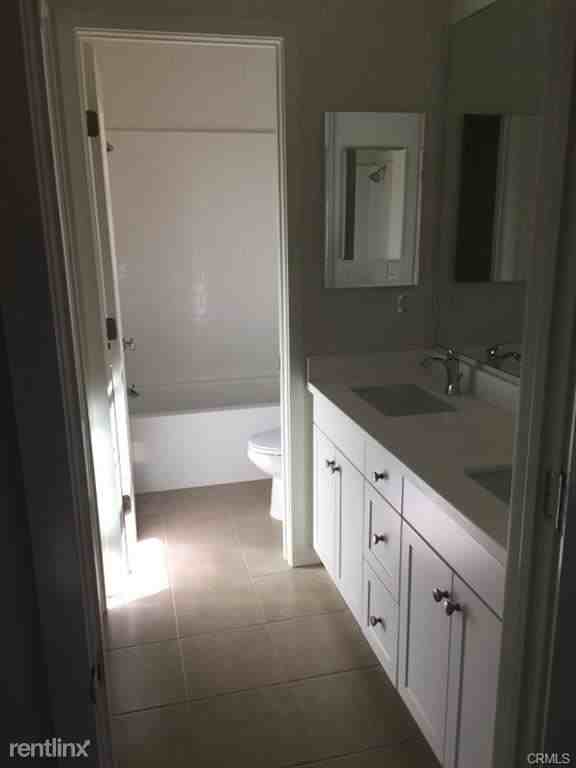 102 Fairbridge - Photo 3 of 15