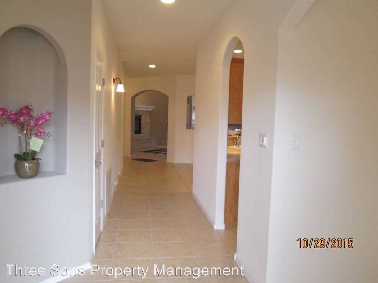 10827 Argonite Dr NW - Photo 3 of 25