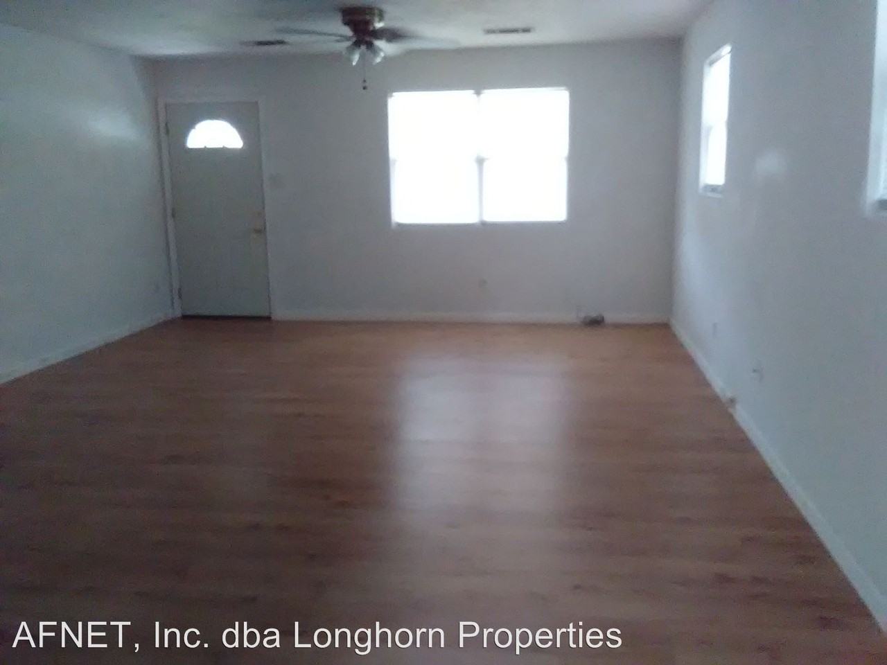 324 W Belton Ave - Photo 2 of 12