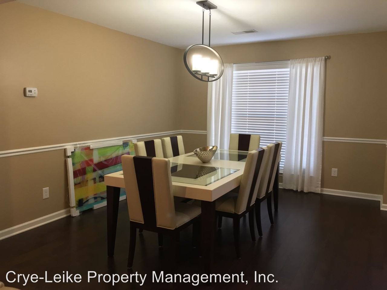 400 Kristiandsund Cove - Photo 3 of 32