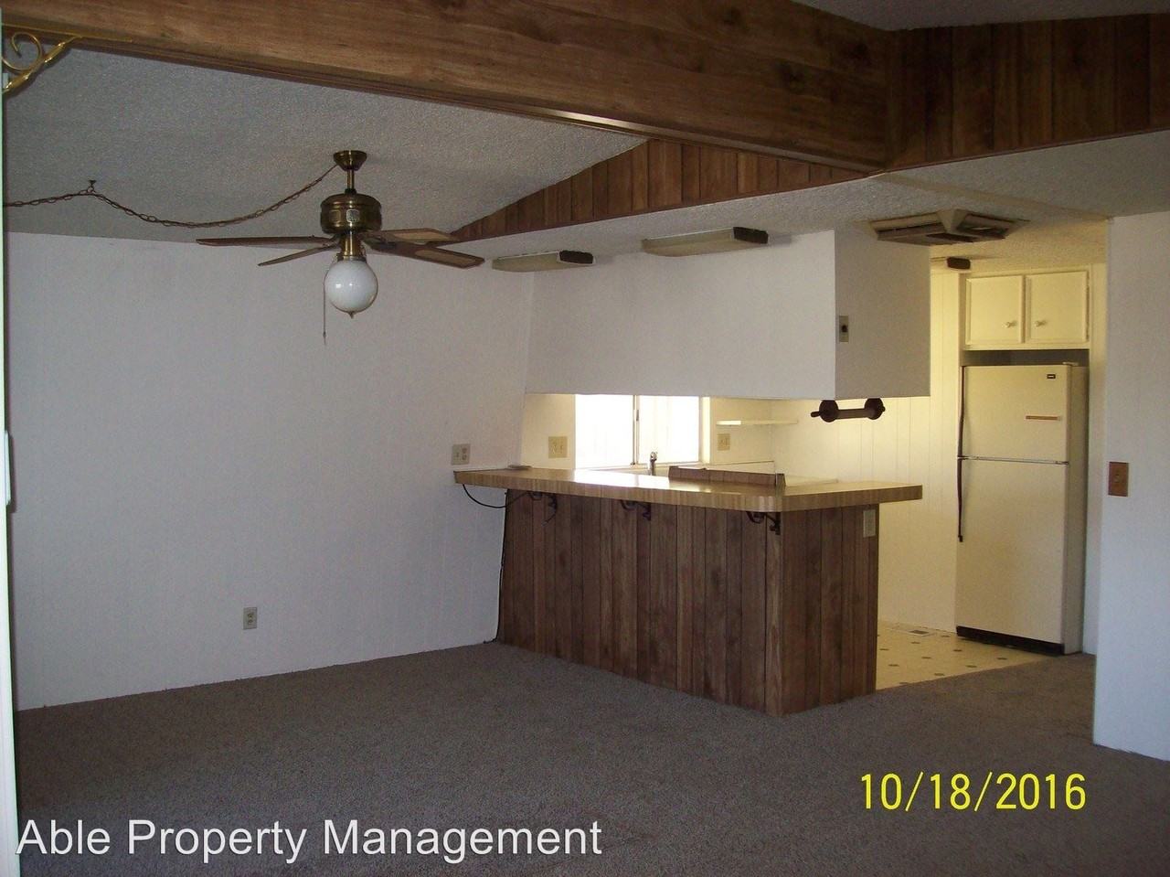 6126 Cypress Ave - Photo 3 of 8