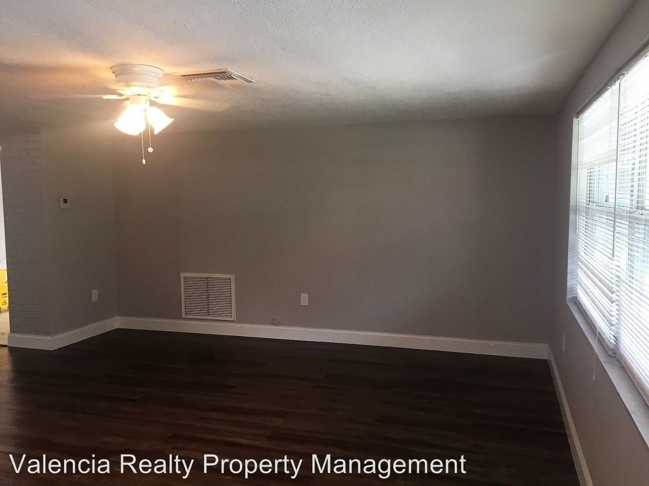 6105 2nd Ave - Photo 3 of 9