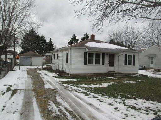 2726 S Berwick Ave - Photo 2 of 3