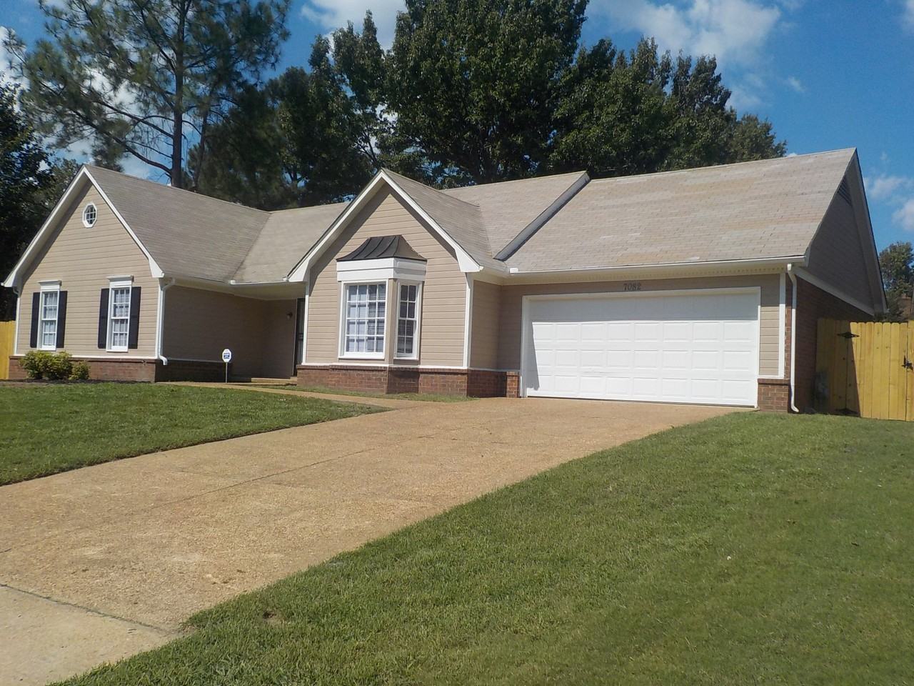 7082 Farmhouse Dr - Photo 2 of 11