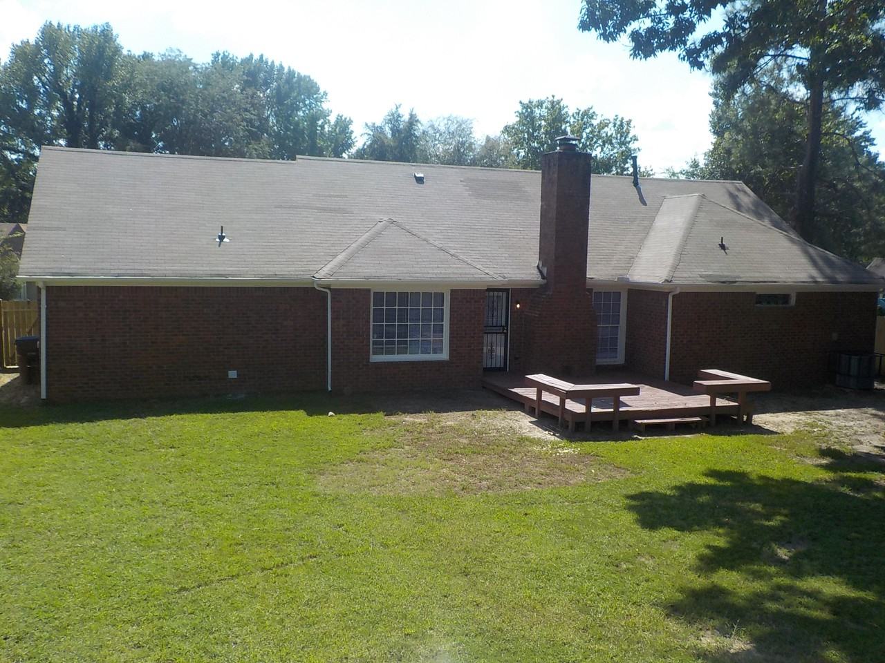 7082 Farmhouse Dr - Photo 3 of 11