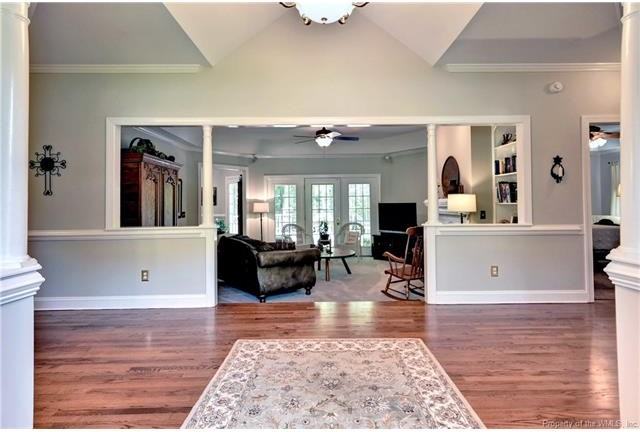 3921 John Shropshire - Photo 2 of 19