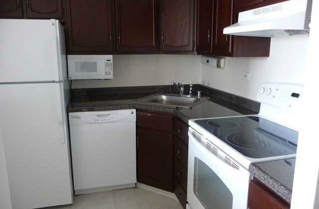 1340 North Astor Street #305, Chicago, IL 60610 - 1  