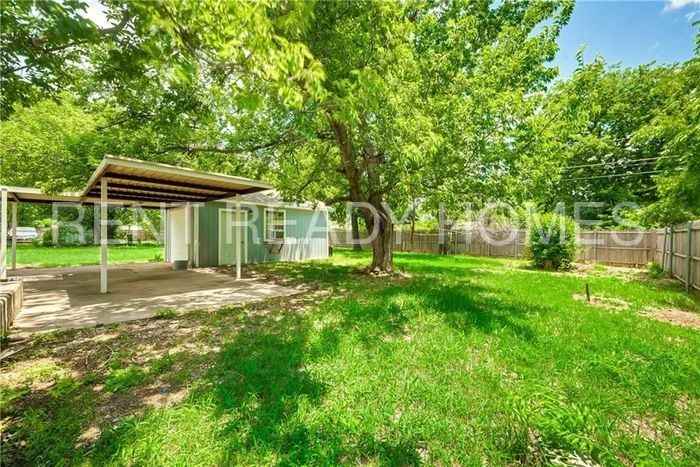 3609 St Louis Ave - Photo 2 of 21