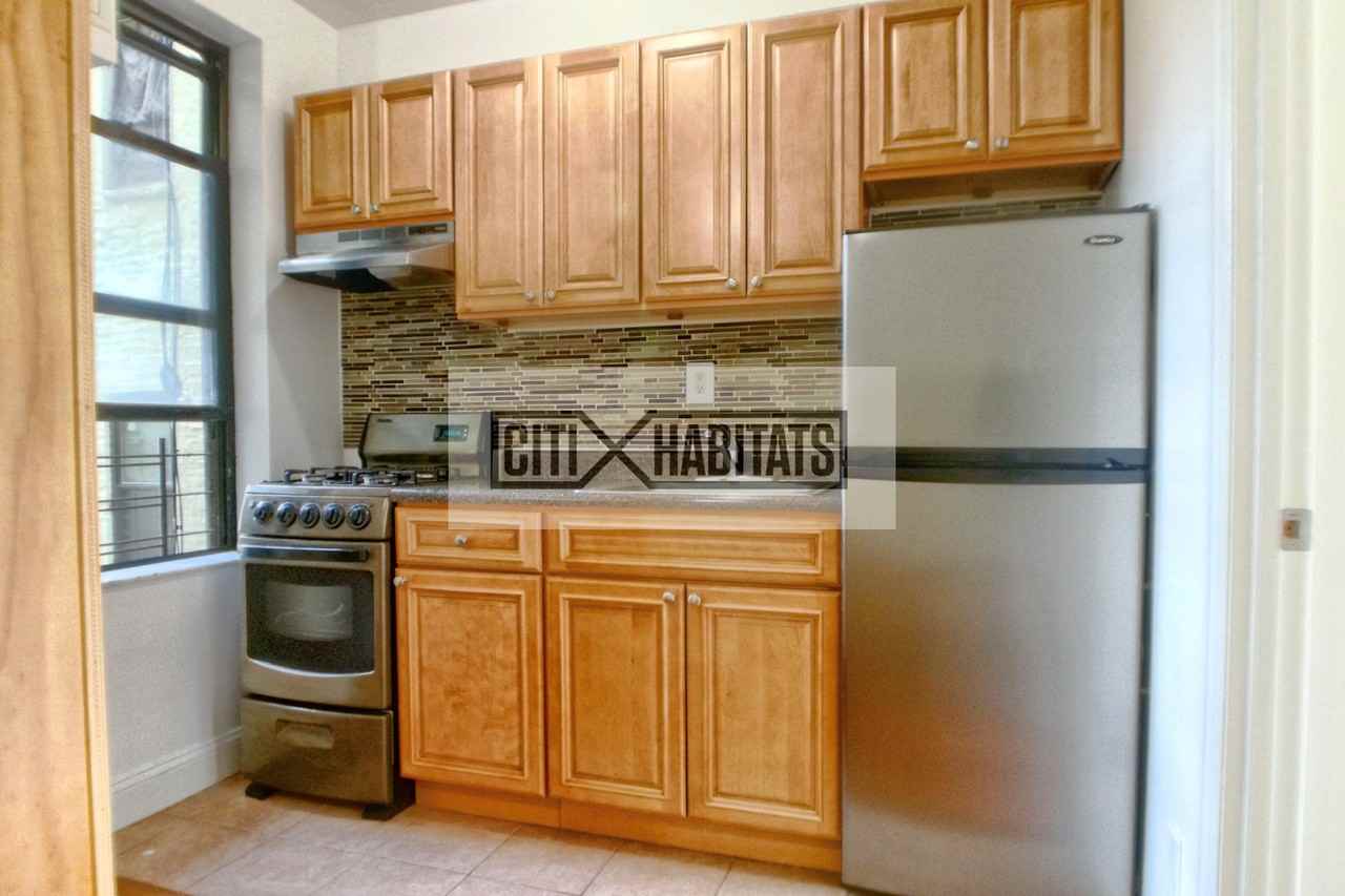 Lexington Ave & E 101st St - Photo 2 of 2