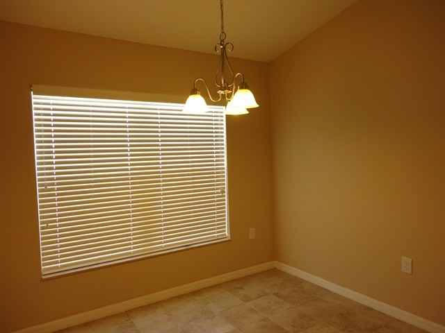 34443 Cliffcreek Ct - Photo 3 of 26