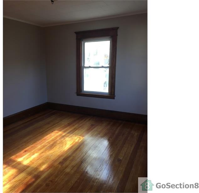 5 Burton St #2L - Photo 3 of 14