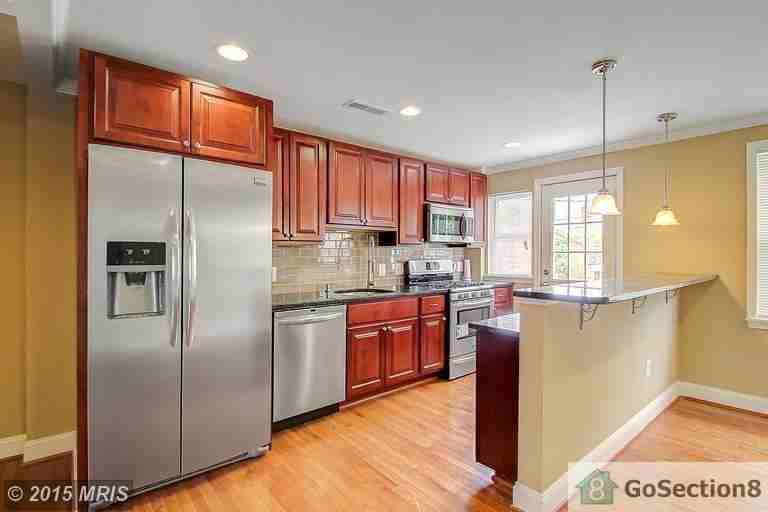 4391 Parkton St - Photo 2 of 4