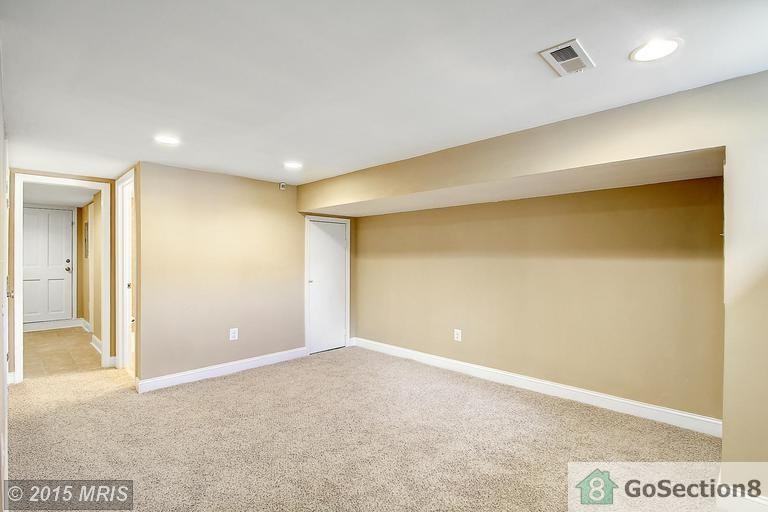 4391 Parkton St - Photo 3 of 4