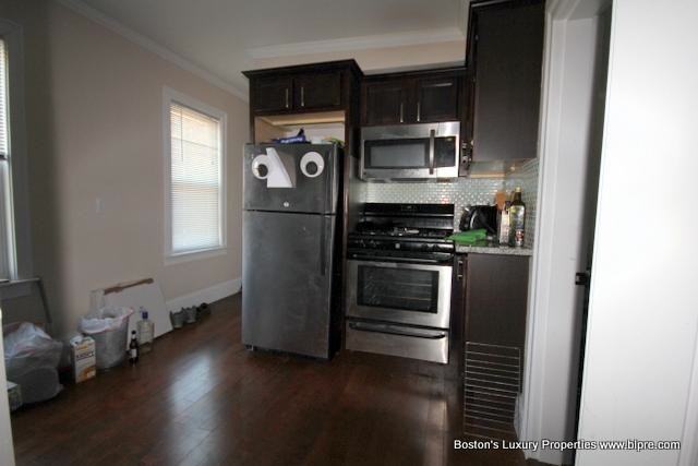 47 Iffley Rd 3 - Photo 3 of 7