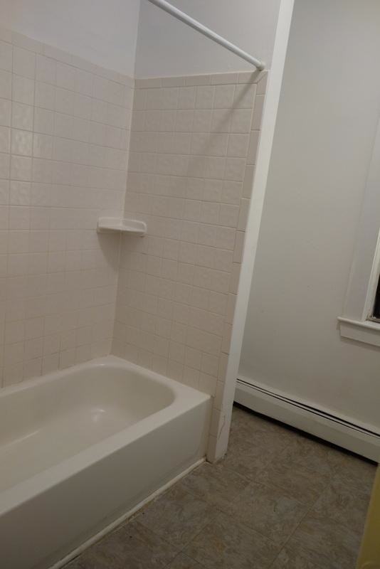 113 Dale St - Photo 2 of 14