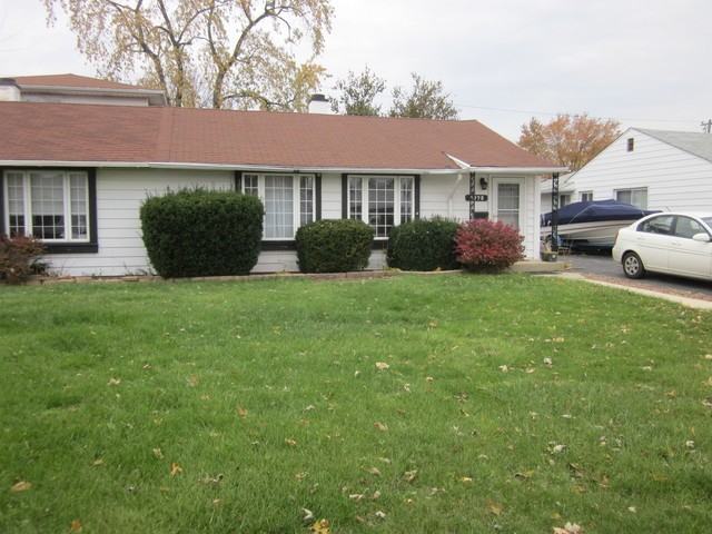 8772 S Corcoran Rd - Photo 3 of 14