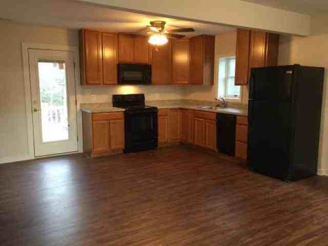 45224 Happyland Rd - Photo 3 of 6