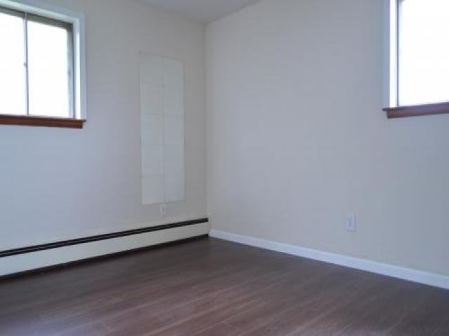 1313 Dundalk Ave - Photo 2 of 6