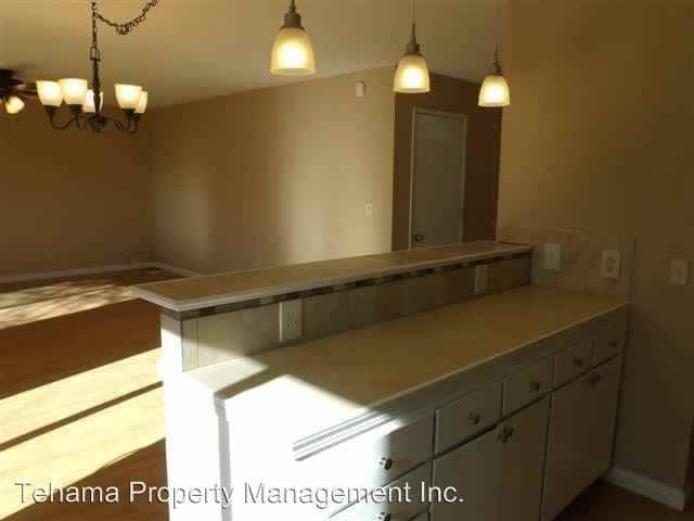 25275 Orange St - Photo 3 of 5