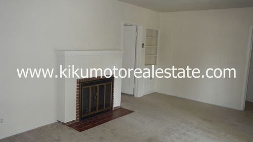 929 Swanston Dr - Photo 3 of 6