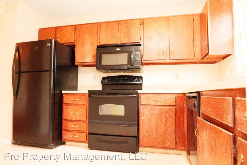 99 Park Ave - Photo 2 of 16