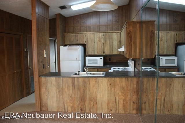 5814 Pinetree Ave - Photo 2 of 13