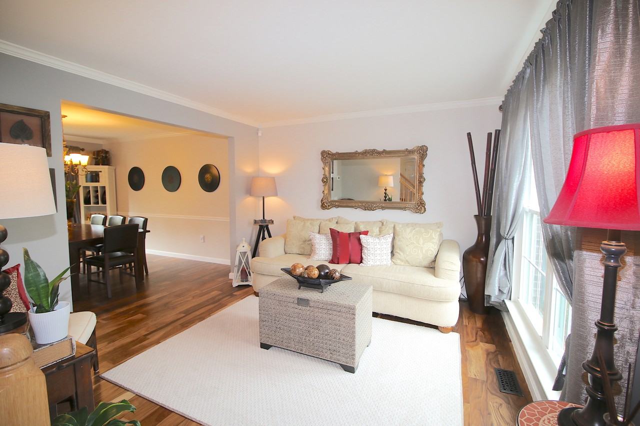 13816 Rainer Ct - Photo 2 of 24