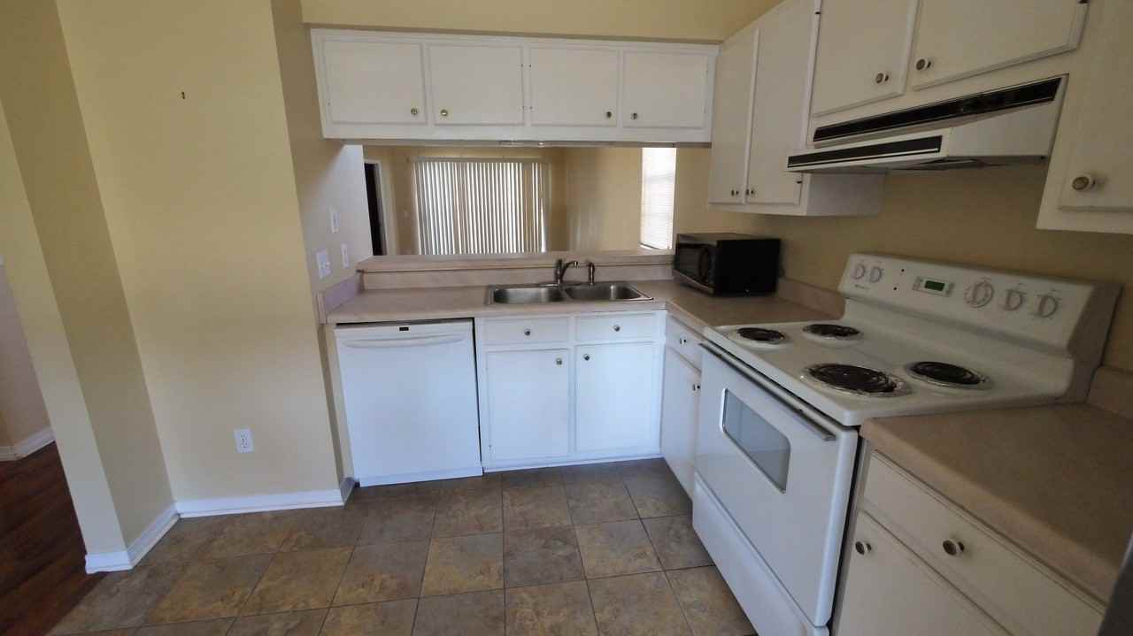 114 Argonaut St - Photo 3 of 8