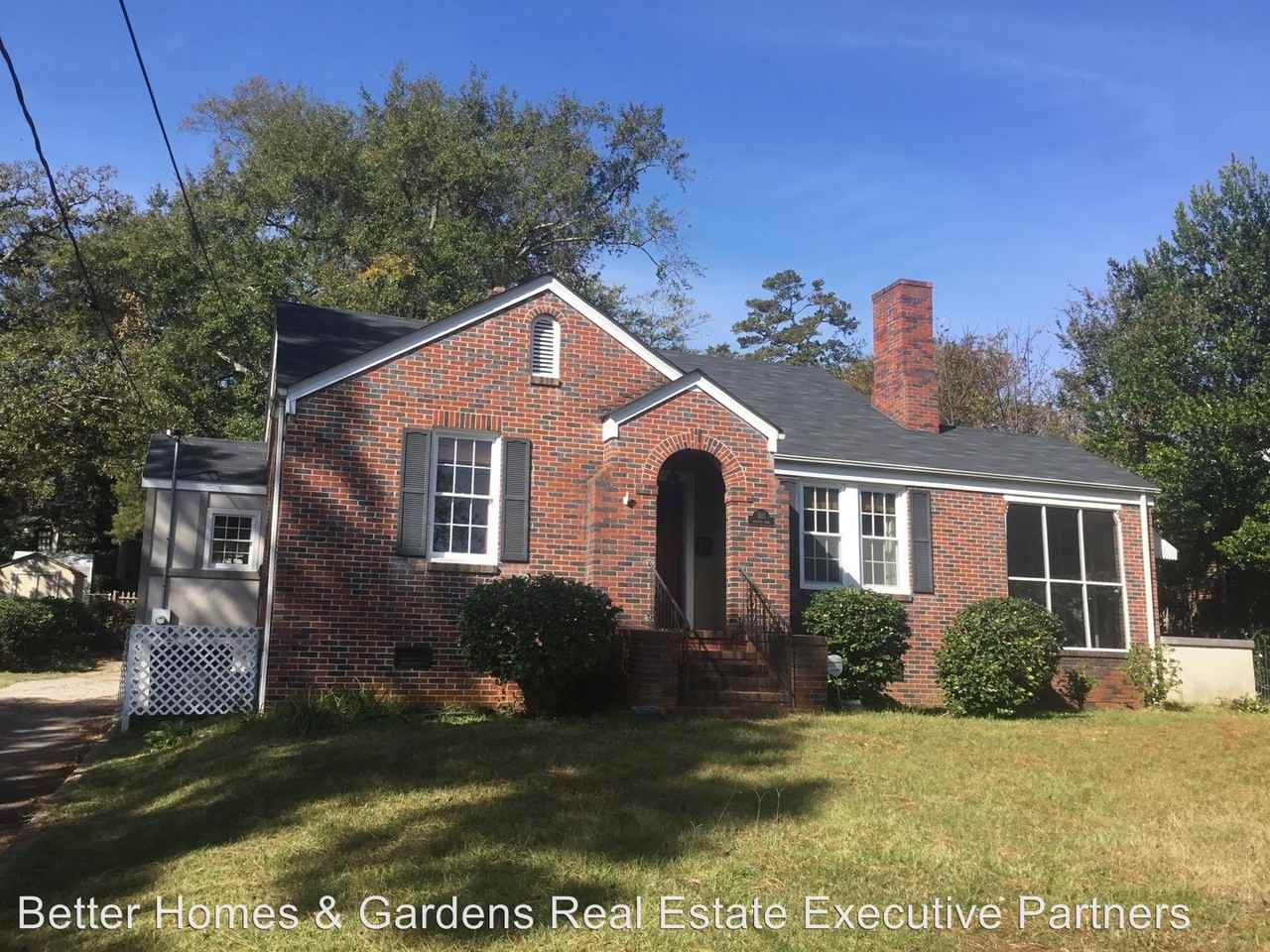 703 Hickman Rd - Photo 2 of 30