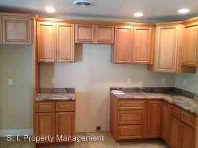 11138 Zachary Dr - Photo 2 of 11
