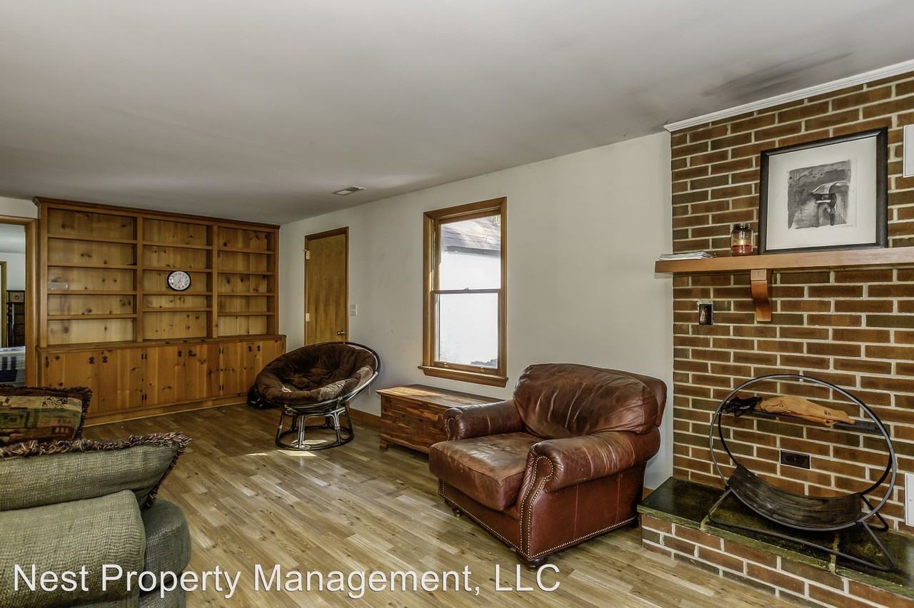 1989 Arrowhead Valley Rd - Photo 3 of 24