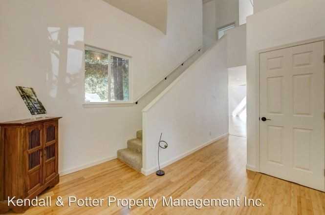 1492 Redwood Rd - Photo 2 of 15