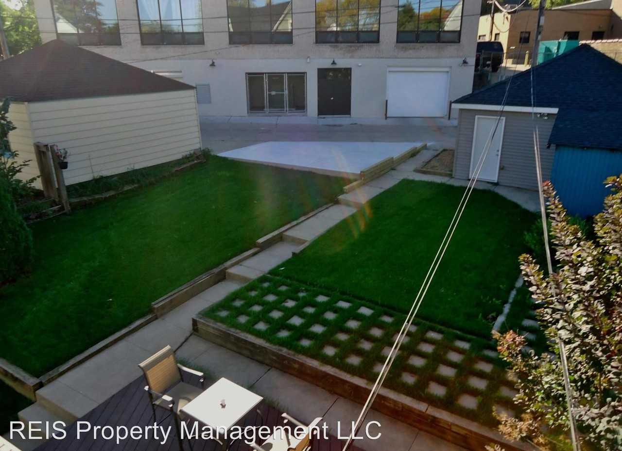 2513-15 S Williams Street - Photo 3 of 4