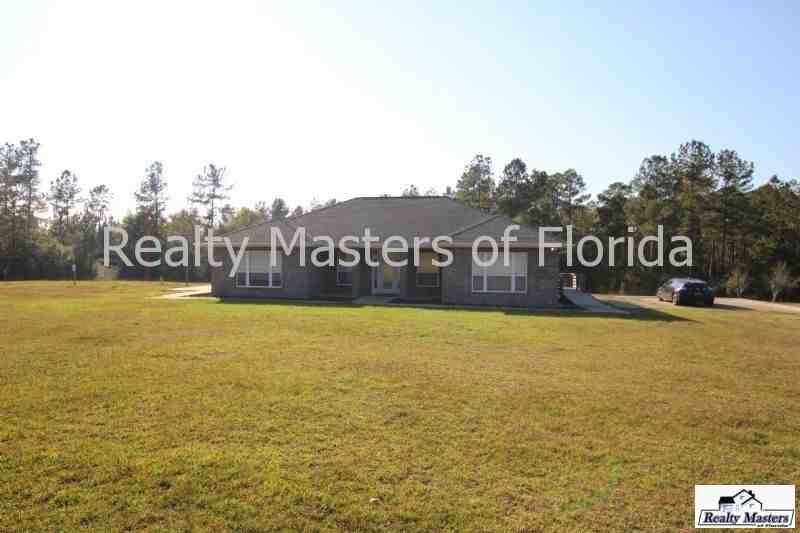 7071 Broken Pine Ln - Photo 2 of 26