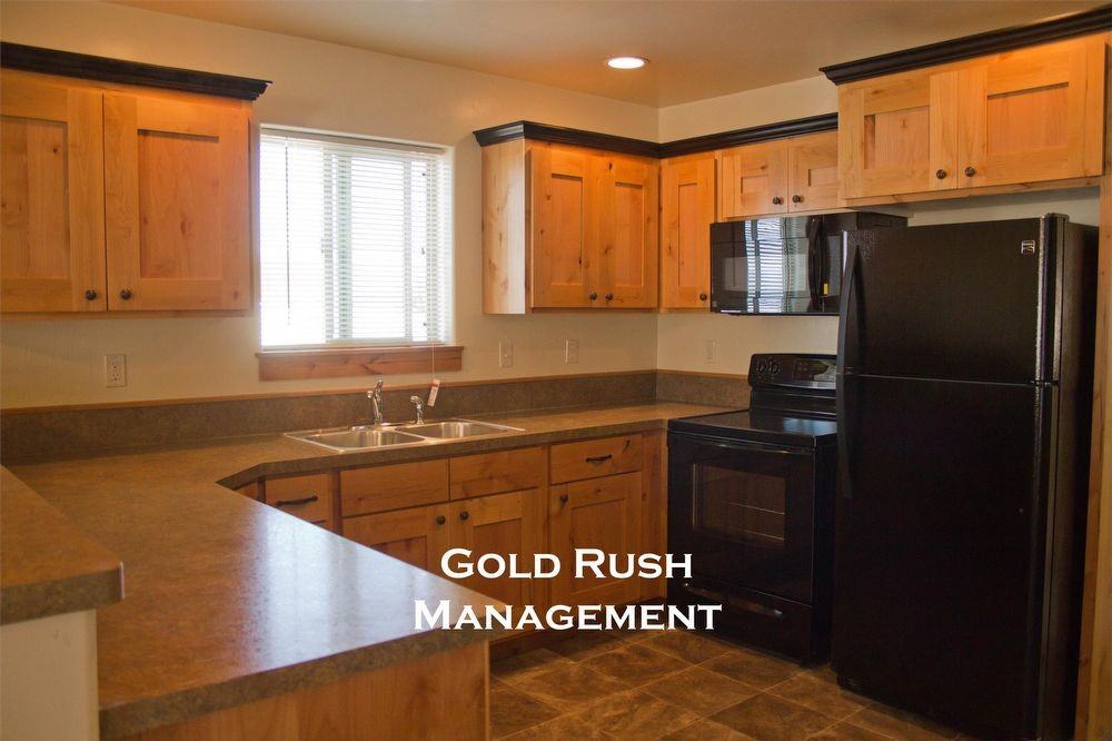 3758 Travertine Way - Photo 2 of 14