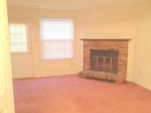 1607 10th St S - Photo 3 of 16