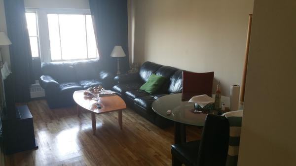 2200 Rue Des Carrieres