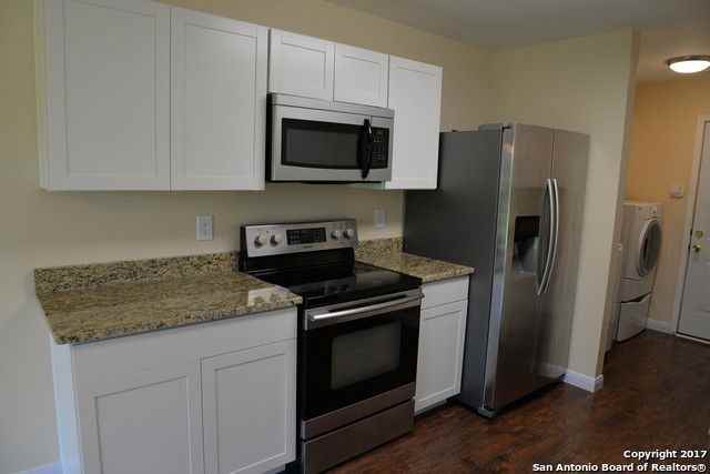 6734 Honeyridge Lane - Photo 2 of 10